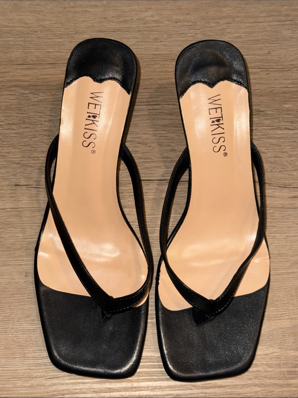 Kiss Black Square-Toe Strappy Women's Mules